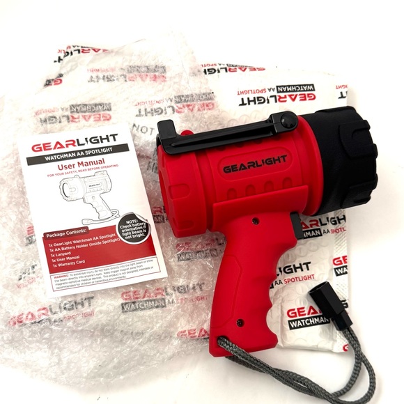 GearLight Waterproof LED Spotlight Flashlight NEW - Picture 9 of 9